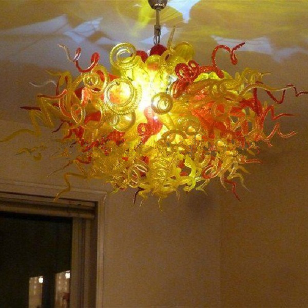 100% handmade Murano glass pendant chandeliers with Italian design, featuring LED lighting and custom options