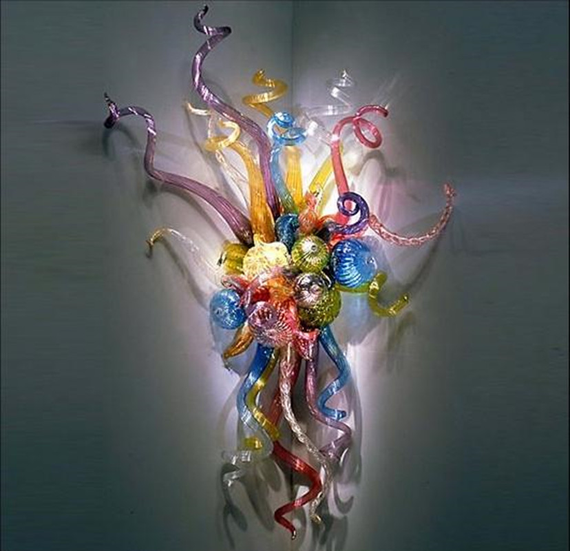100% Mouth Blown Glass LED Bulbs with Modern Floral Wall Sconce Design