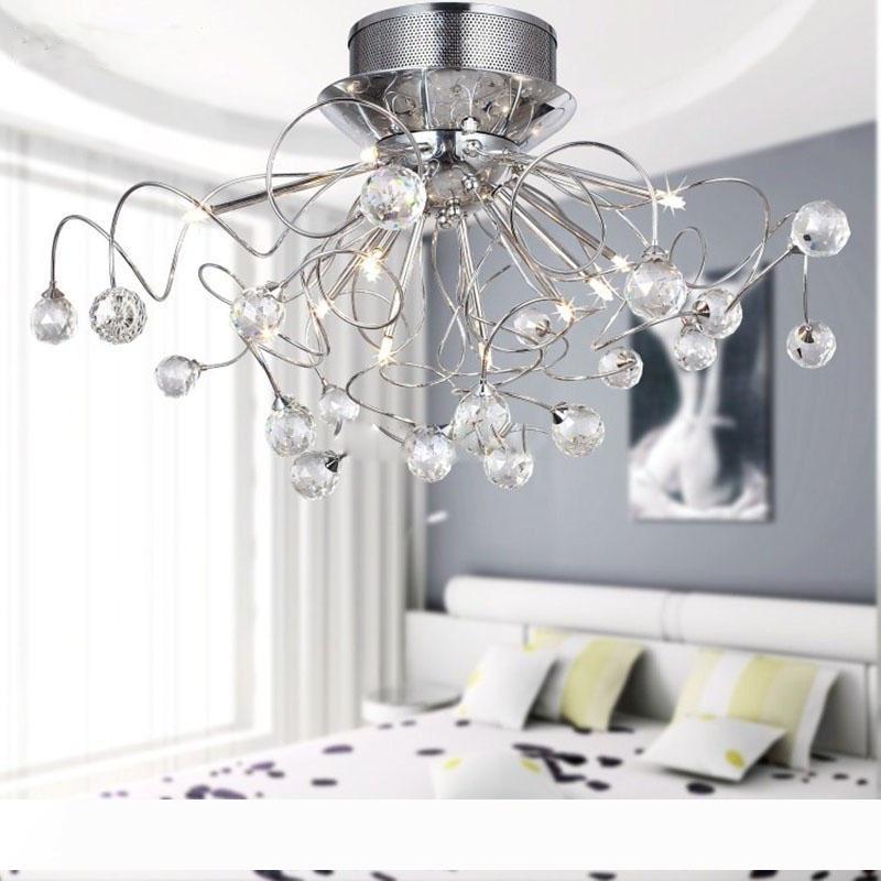 11-light modern LED luxury crystal chandelier for living rooms with elegant crystal pendants