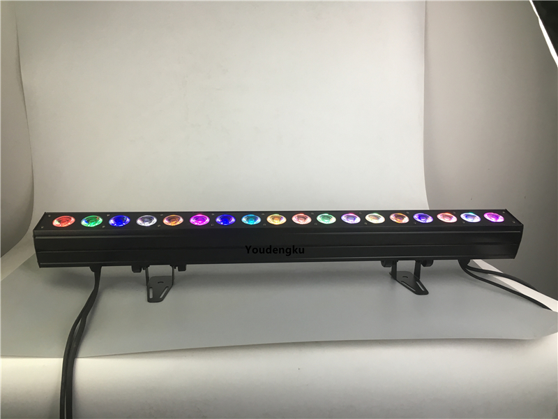 4 pieces 18 pcs 5in1 bar led wall washer slim flat Wall Washer 15W LED RGBWA indoor wall washer

4 units of 18-piece 5-in-1 slim flat LED wall washer bars, 15W RGBWA for indoor use