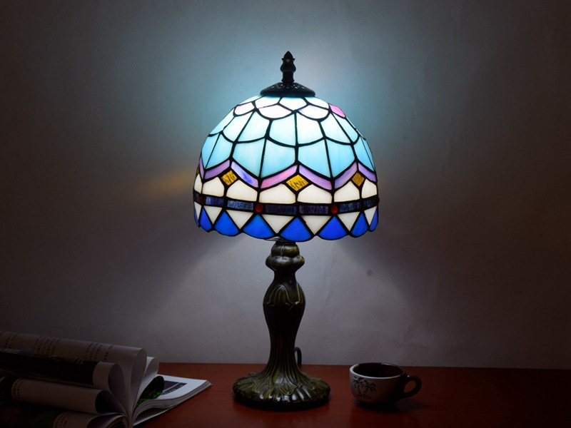 40W Stained Glass Table Lamp with Rose Design, European Retro Style for Kids' Rooms, Living Room, or Bedside, Fairy Lamp with Free Shipping 002