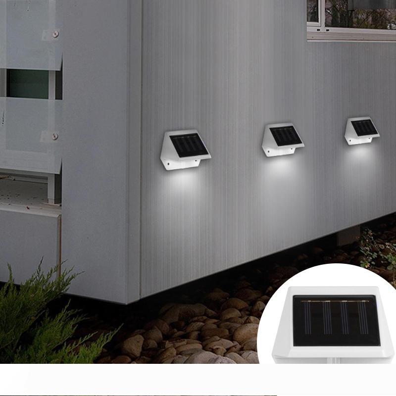 4LEDs Solar-Powered Plastic Fence Lamp for Outdoor Garden and Stair Wall Lighting