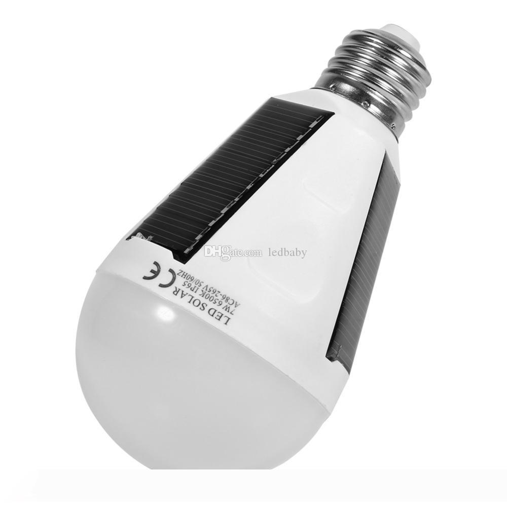 7W solar-powered hanging emergency LED bulb with daylight 6500K, E27 socket, IP65 waterproof rating, and solar panel charging for night use