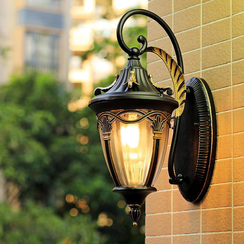 Balcony Waterproof Wall Lamps European Style Villa Garden Patio Outdoor Lights led Outdoor Lamp Park square

Waterproof European-style balcony wall lamps for villa gardens, patios, parks and square...