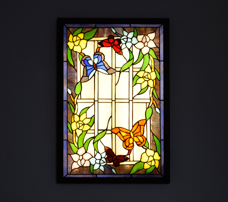 Butterfly-shaped stained glass wall lamp with European retro style for living rooms, bedrooms, or kitchens