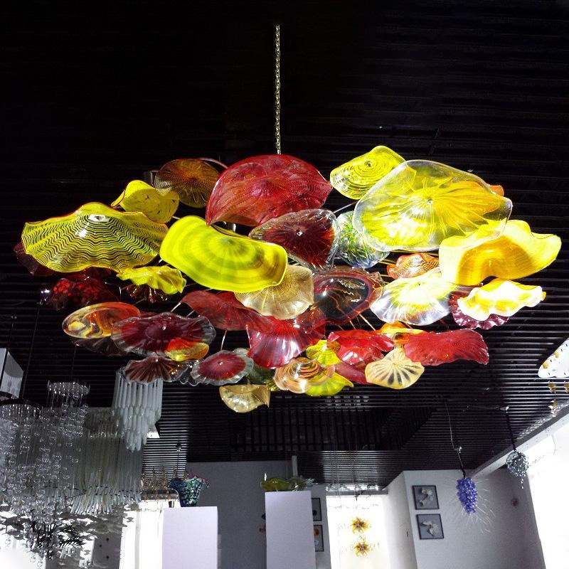 Ceiling Lights Indoor Hand Blown Glass Art Ceiling Lighting Decorative Flower Chandelier Light Italian Murano Plates Pendant Lamps

Indoor ceiling lights featuring handcrafted blown glass art, decorative floral chandeliers with Italian Murano glass plate pendant lamps