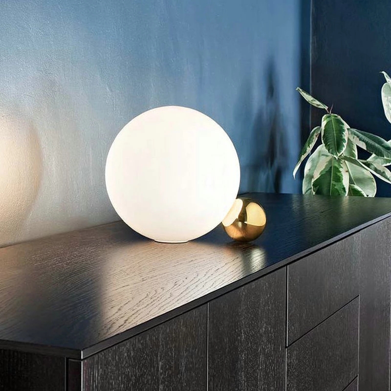 Compact E27 LED bulb bedside lamp with switch, ideal for bedrooms, living rooms, lofts, and office desks