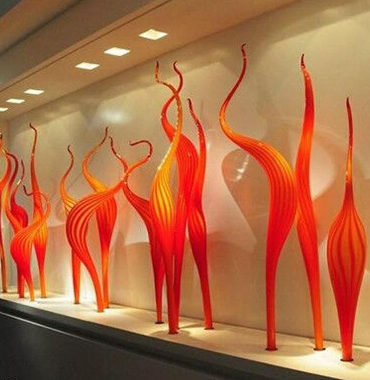 Contemporary handcrafted orange Murano glass floor lamp with reed design, high-quality mouth-blown sculpture for garden or party decor