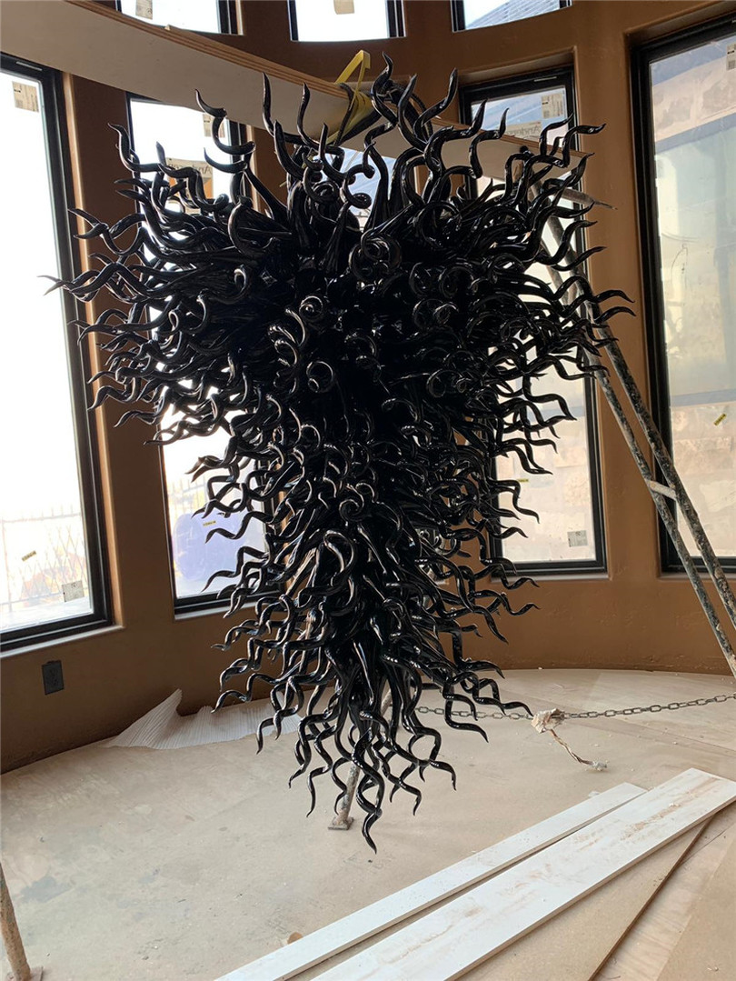 Contemporary LED Art Villa Chandelier Lamp Customized for Living room Lobby Restaurant Chandeliers Creative Lights

Modern LED art chandelier lamps designed for living rooms, lobbies, and restaurants with creative lighting