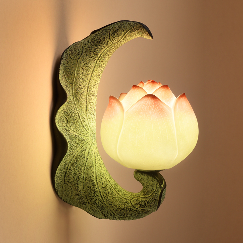 Creative Chinese-style lotus wall lamp for study, hallway, garden, balcony, or bedside staircase decor