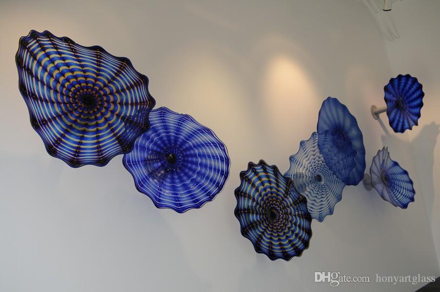 Dark Blue Wall Decoration Flower Art Europe Style Mouth Blown Murano Glass Plates for Fireplace Stair Wall Decor

European-style dark blue floral art wall decor featuring handcrafted Murano glass plates, ideal for fireplace and staircase decoration