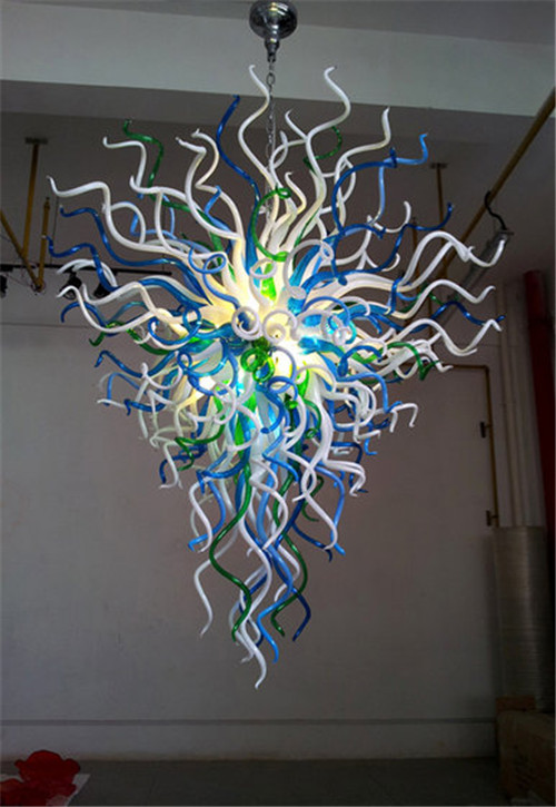 Designer Colorful Blown Glass Warm Crystal Chandelier for Party Decoration LED Bulb Glass Chandelier Made in China