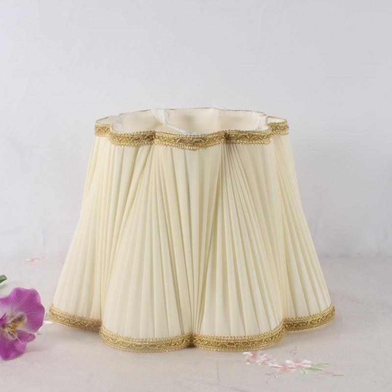E27 Art Deco lamp shade in light green silk fabric with a beige modern design for table or floor lights