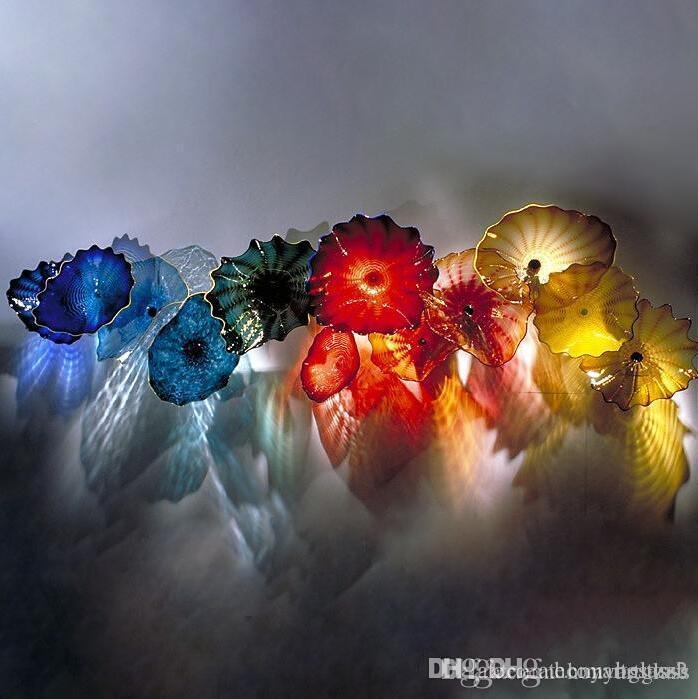 Europe Hand Blown Glass Wall Art Plates Colorful Murano Glass Yellow Blue Hanging Plate Lighting for Hotel House Villa Fireplace Decor

Handcrafted European glass wall art plates featuring vibrant Murano glass in yellow and blue hues, ideal for hanging decor in hotels, homes, villas and fireplace areas
