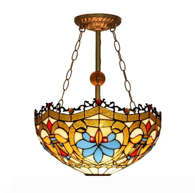 European Baroque-style Tiffany pendant lamp with stained glass chandelier lighting for retro dining rooms and bars