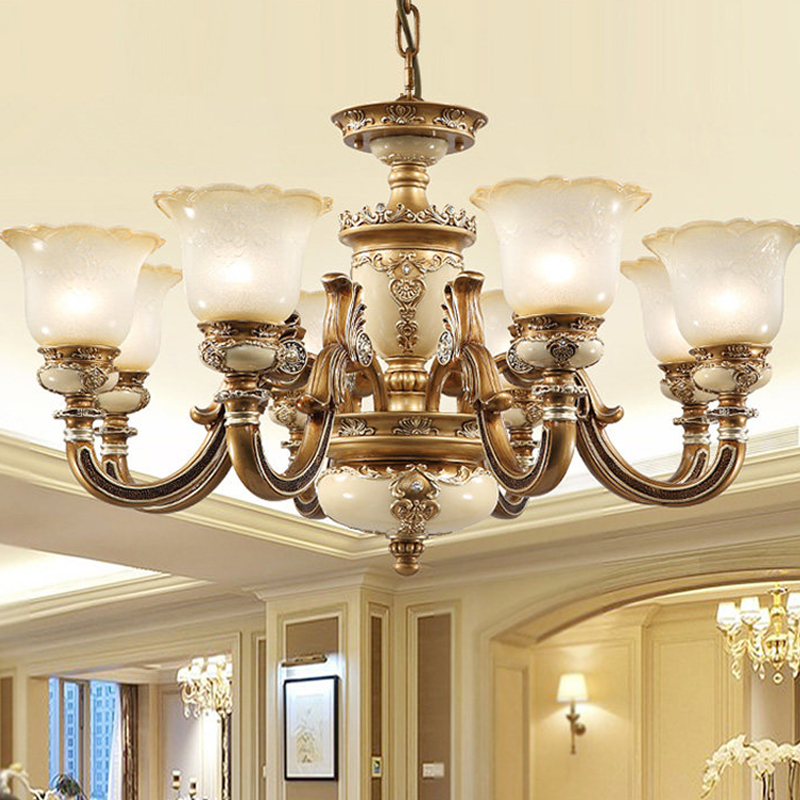 European Chandelier Modern To Living Room Lighting Fixtures Luxury led Chandeliers Dining Room Hanging Lamp Resin Glass pendant Lamps

Modern European chandeliers for living and dining rooms, featuring luxury LED lighting with resin and glass pendant lamps