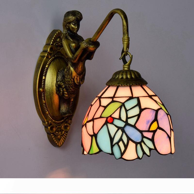 European vintage single-head Tiffany stained glass wall lamp for living room, dining room, bedroom, bar, club, aisle, or balcony