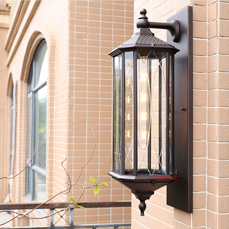 European-style antique outdoor wall lamps featuring a new Chinese corridor balcony design, waterproof for garden courtyards with Nordic retro aesthetics perfect for restaurants