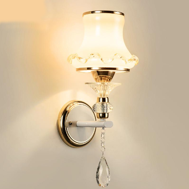 European-style crystal bedside lamps for bedrooms, modern minimalist TV wall lights for living rooms, and hotel corridor stairway wall lighting