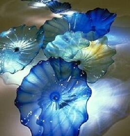 European-style fashion home decor featuring handcrafted Murano glass wall art plates with stained glass designs