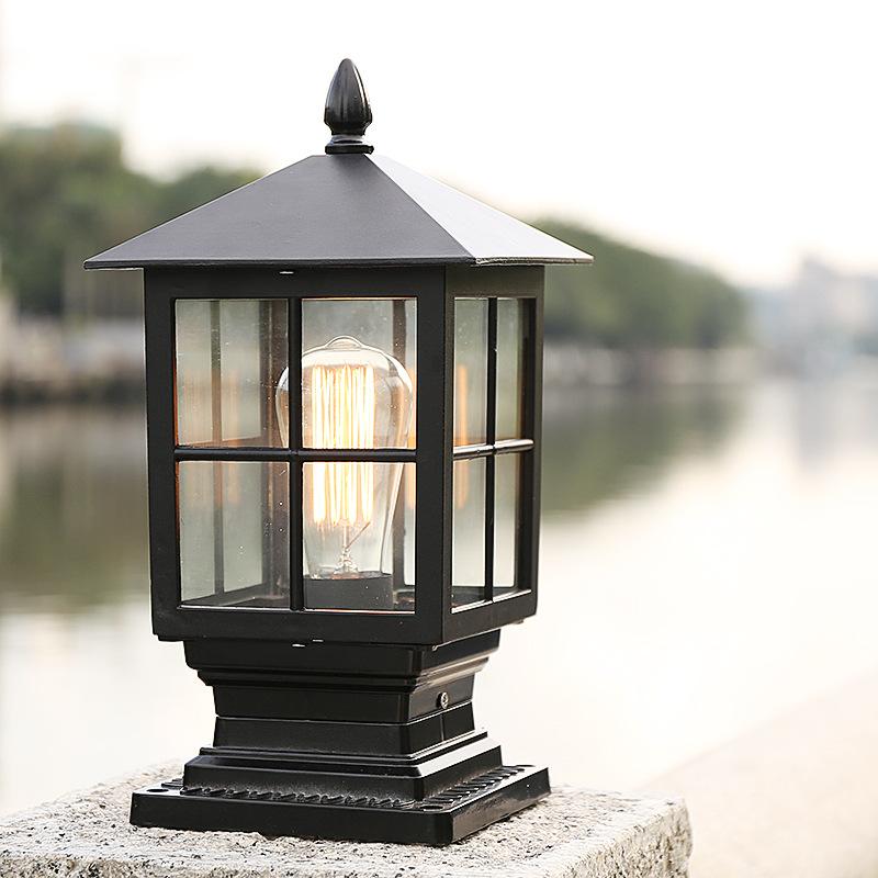 European-style lawn lamps featuring simple, creative capital designs for outdoor courtyard walls and gate posts