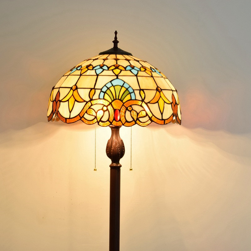 European-style Tiffany stained glass lamps with Baroque creative retro design for coffee shops, bedrooms, living rooms, and studies