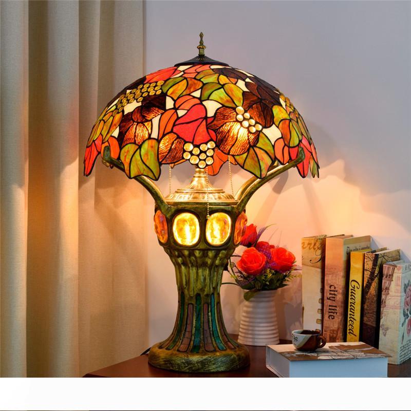 European-style Tiffany stained glass table lamp for living rooms, bedrooms, bars, and lobbies with grape motif design TF092