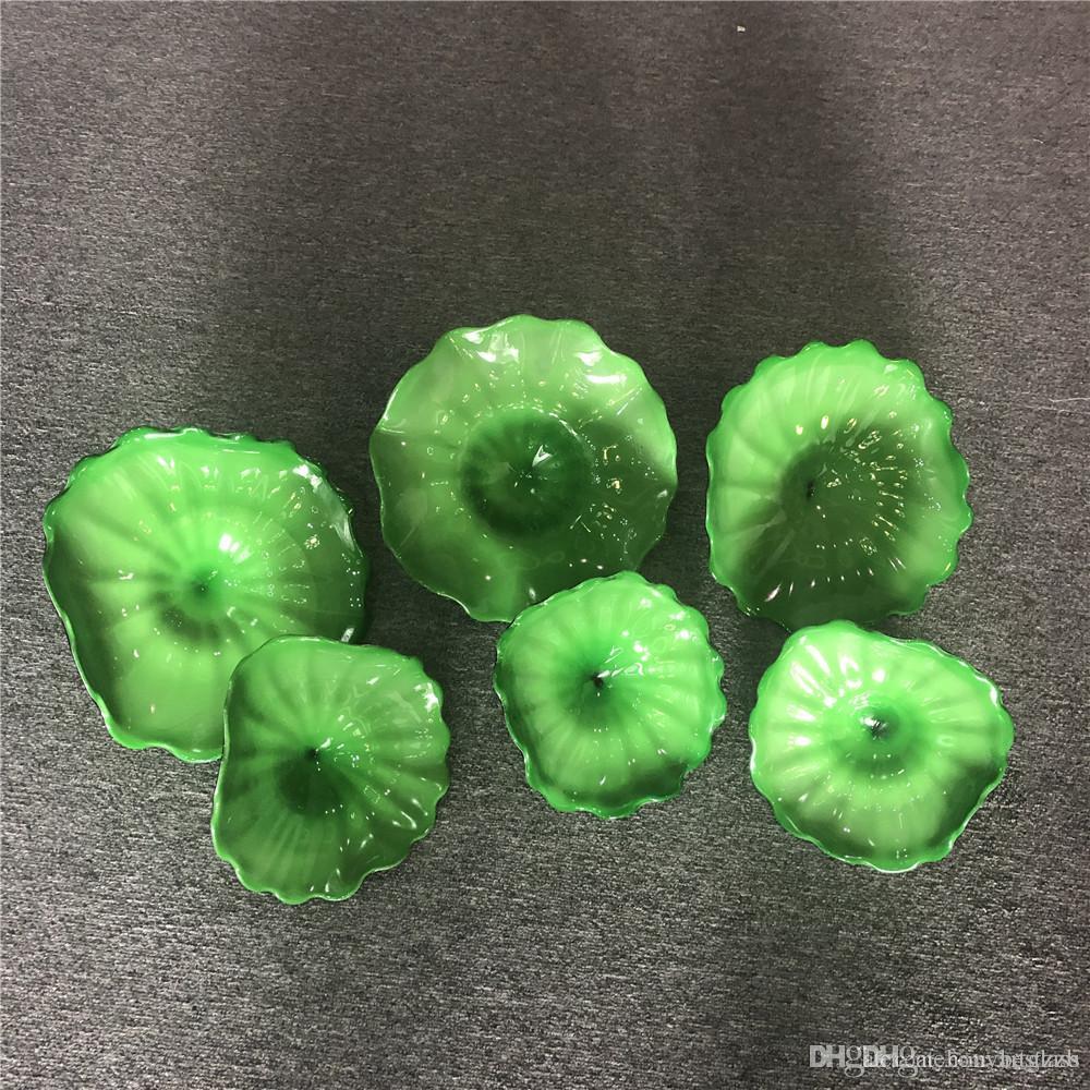 Flower-patterned green European-style custom Murano glass wall lamps with artistic wall plates