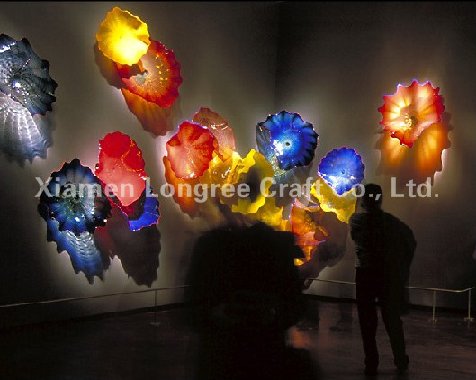 Free Shipping Custom Made Handicraft Plate from China Colorful Wall Art Home Decorative Hand Blown Murano Glass Plates

Custom-made Chinese handicraft plates with free shipping, colorful Murano glass wall art for home decor