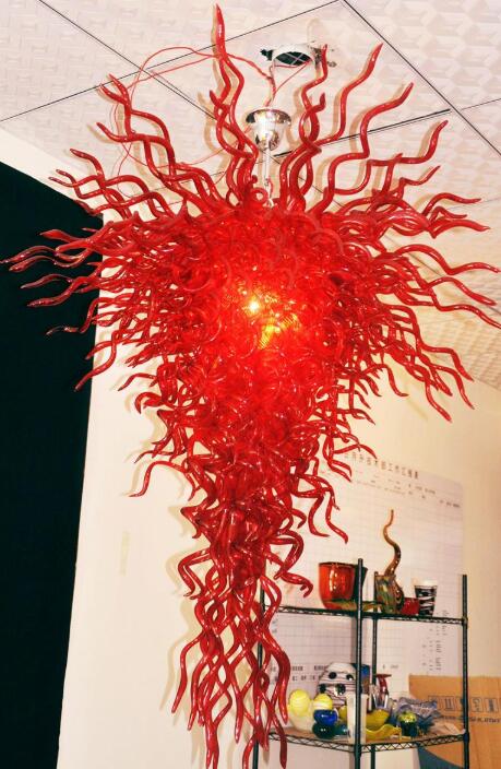 Handcrafted red glass chandeliers for elegant lobby decor in modern European style with LED lighting