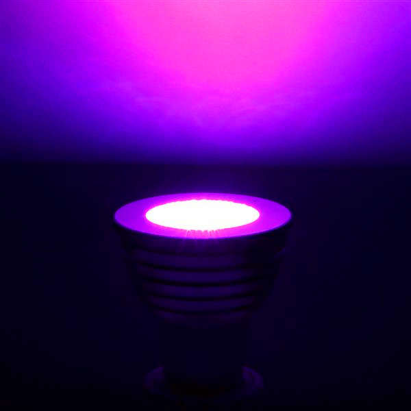 Hot-selling E27 5W 85-265V RGB remote-controlled spotlight bulb for indoor home lighting, made with premium materials