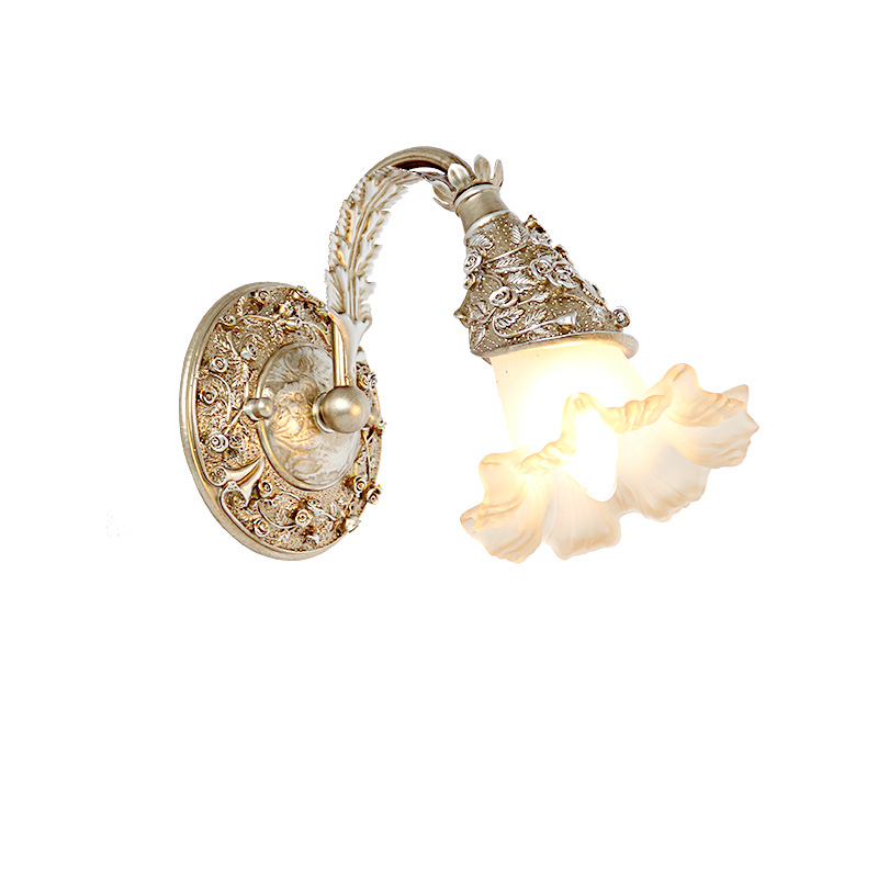 Living room background wall lamp bathroom mirror front lights bedroom study sconce villa stair lighting dressing salon led wall light

Wall lights for living room, bathroom mirror, bedroom, study, staircase, dressing area and salon