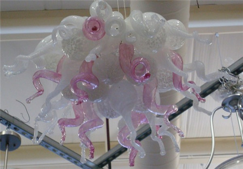LR1014 Romantic Wedding Decor Murano Glass White and Pink Chandelier, Elegant Blown Glass LED Chandelier for Girls' Rooms