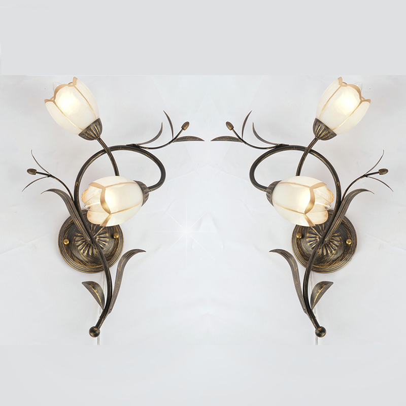 Mediterranean iron wall lamp for hotel rooms, living and dining areas, bedrooms, bedside, and stair aisles with glass accents