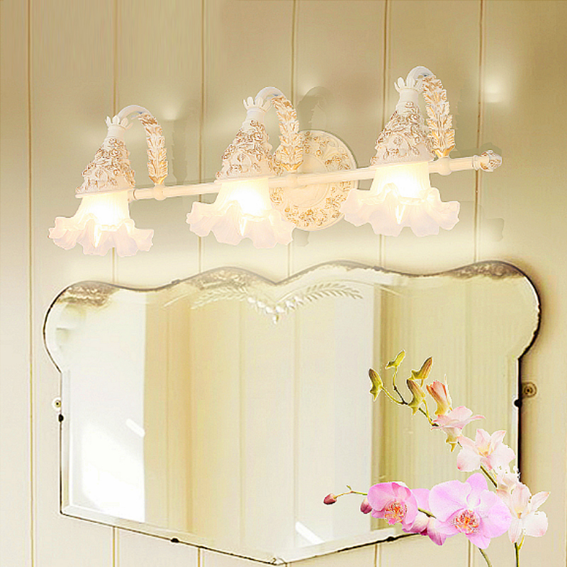 Mirror front light bathroom dressing room led double head wall lamp bedroom study sconce beauty parlor modeling wall lights

LED dual-head wall light for bathroom mirrors, dressing rooms, bedrooms, studies, and beauty salons