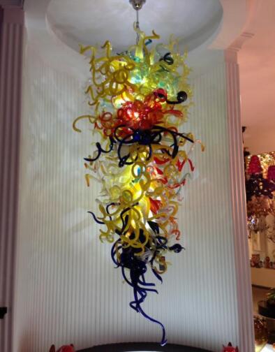 Modern art glass chandelier with customizable mouth-blown LED bulbs for indoor decoration, compatible with 110V-240V AC power