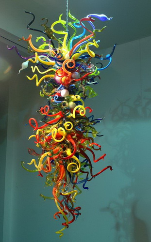 Modern large colorful LED hanging lamp with handcrafted Murano glass in Italian chandelier style
