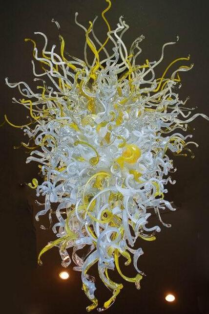 Modern LED chandeliers with hand-blown Italian crystal in yellow and white for wedding hall lighting