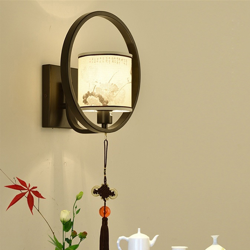 New Chinese-style ceramic wall lamp with modern design, ideal for hotel decor, antique-inspired hallway lighting, bedroom bedside, retro study, or living room ambiance, featuring iron construction and LED illumination