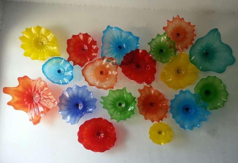 Now trending multicolor Murano glass plates with scalloped edges, hand-blown floral wall art lamps in decorative lighting styles