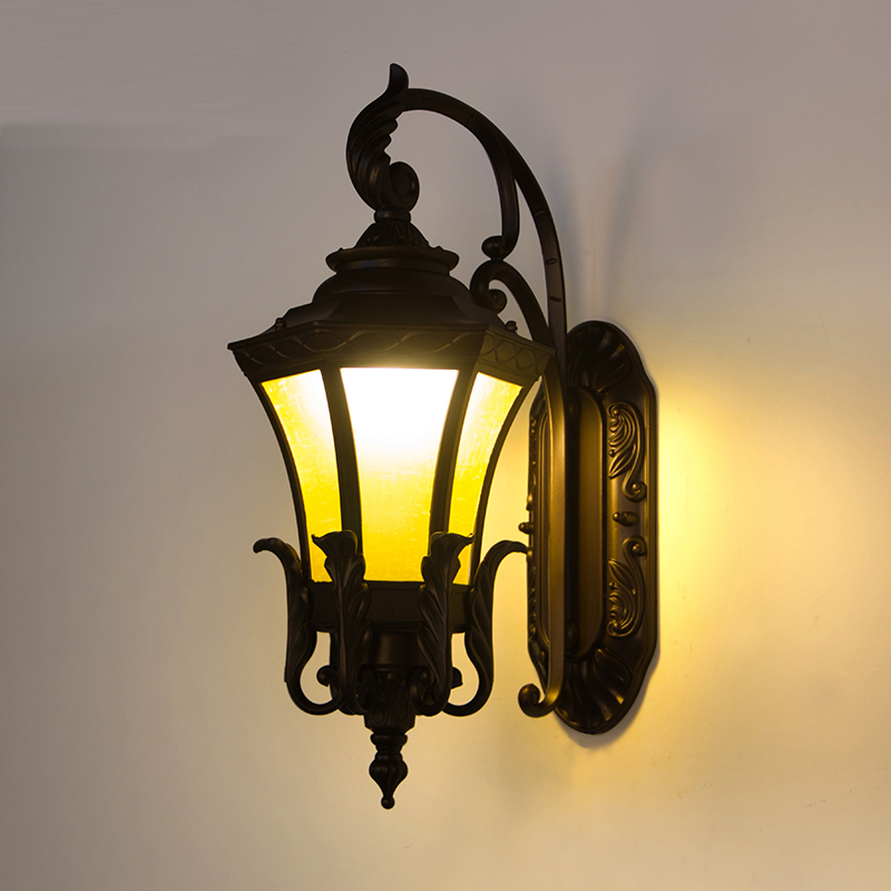Outdoor waterproof LED wall lamp for villa corridors and doorways in European style