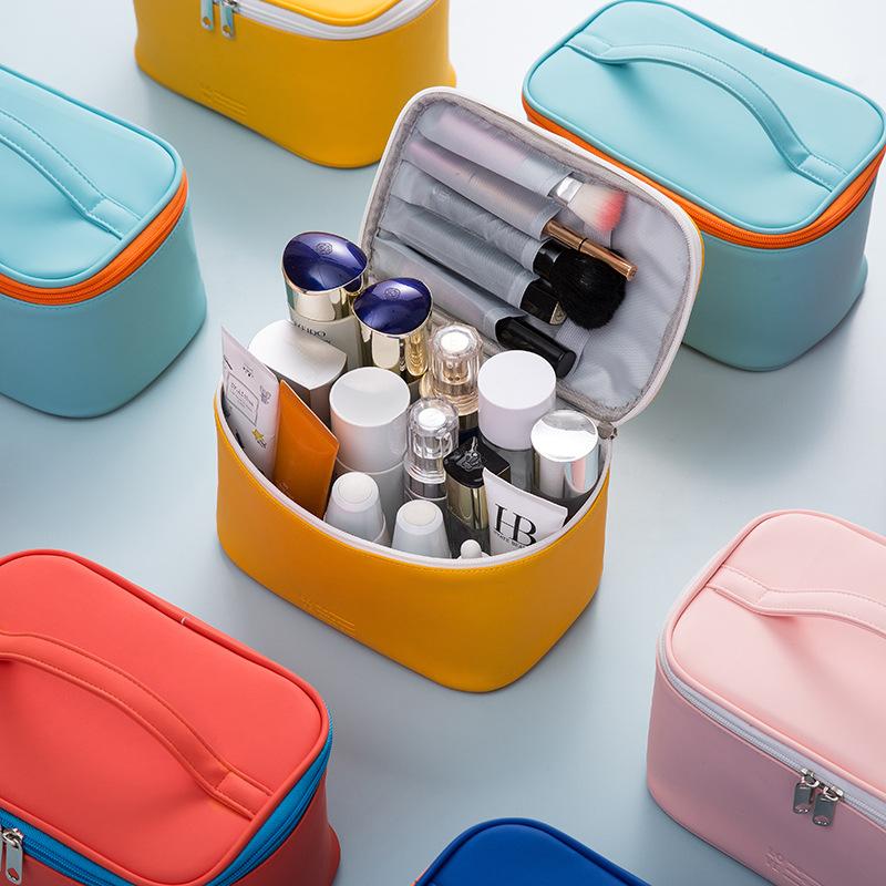PU portable makeup case with large capacity for cosmetics storage