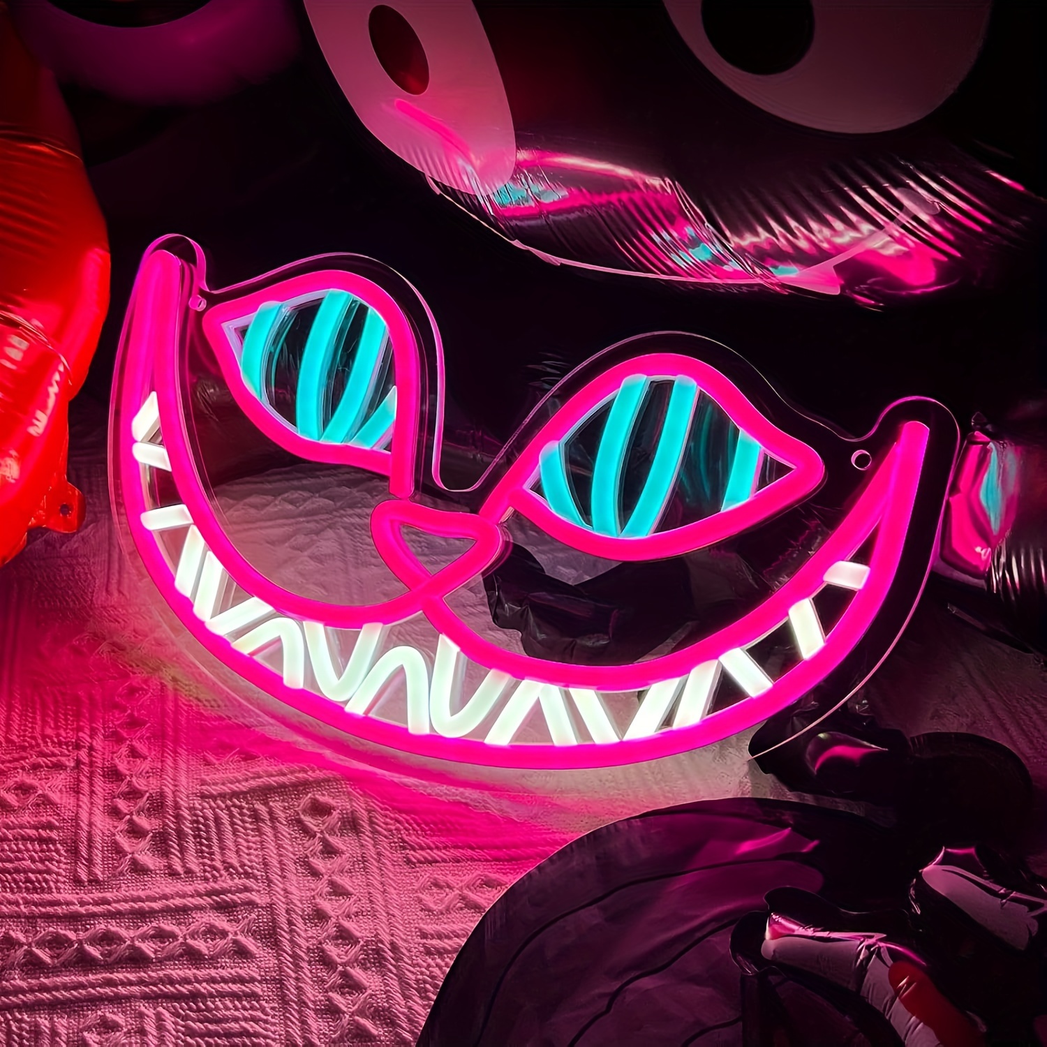 Smiling Cheshire Cat LED neon light for home decoration with adjustable brightness, perfect for bedrooms, caves, parties, and event backdrops