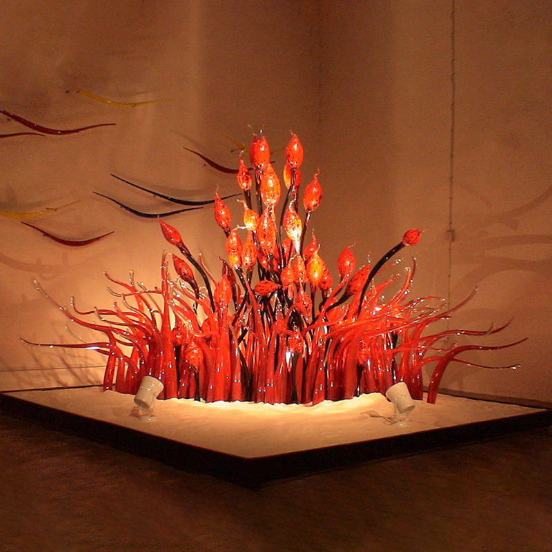 Special hand-blown glass floor lamps from a Chinese factory, perfect art decor sculptures for hotel and restaurant projects