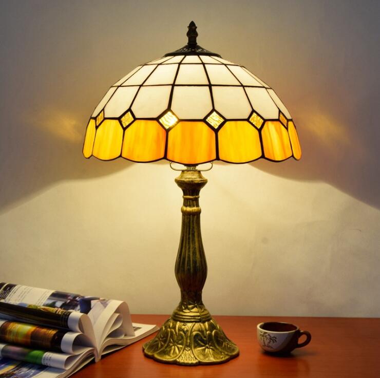 Tiffany-style Mediterranean stained glass dragonfly table lamp for bedroom or living room decor