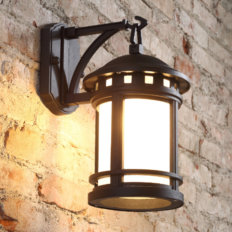 Waterproof European-style outdoor wall lamps for courtyards, balconies, corridors, and stairways