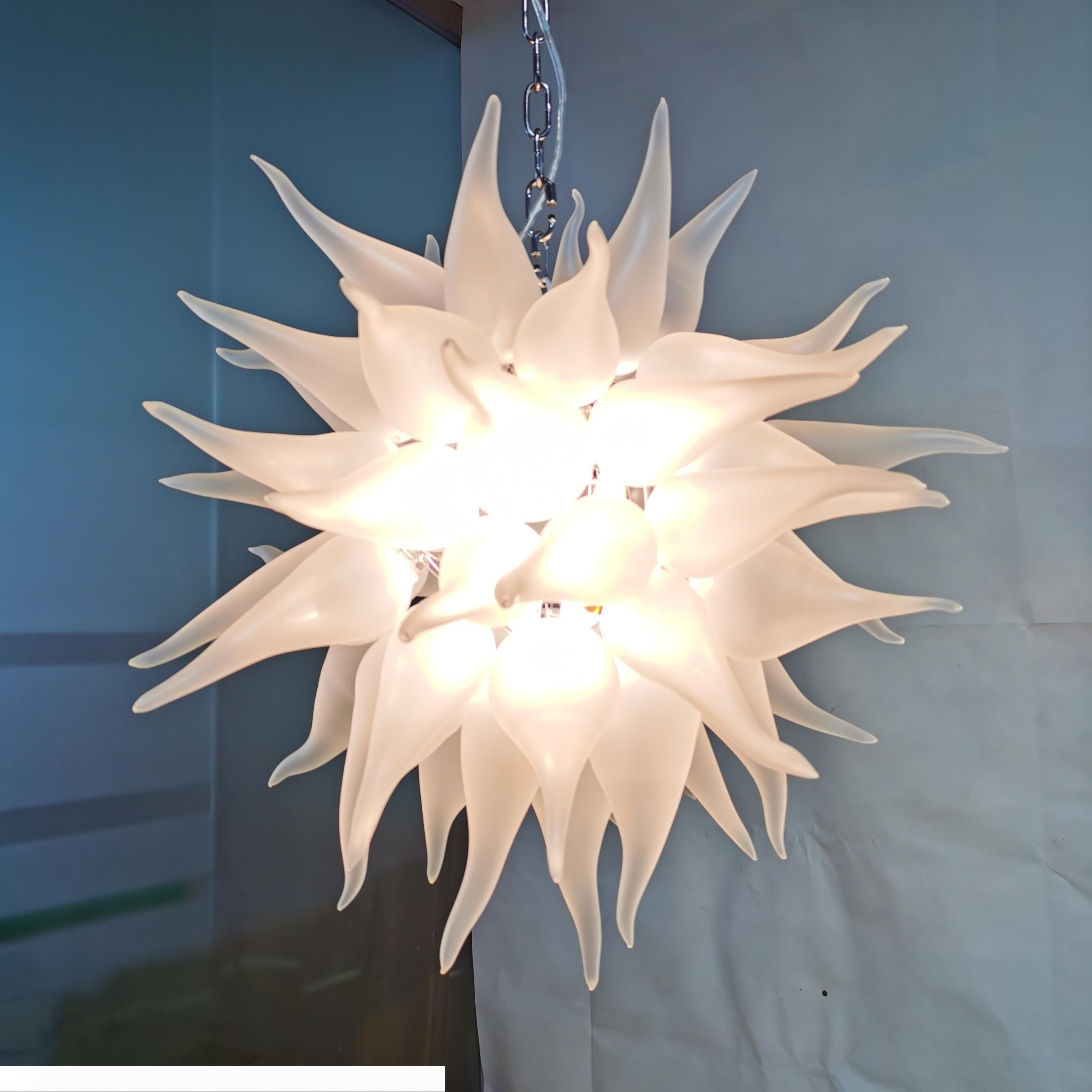 White Chandeliers Flower Lighting Modern Design Hanging Chain Chandelier Pendant Lamps Crystal Murano Glass Lighting Fxiture