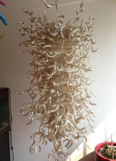 Wholesale large LED pendant lamps with handcrafted Murano glass shades for elegant European-style hotel decor